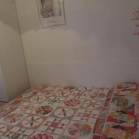 Modern Flat For 6 Guests With Swimming Pool شقة بيبيوني
