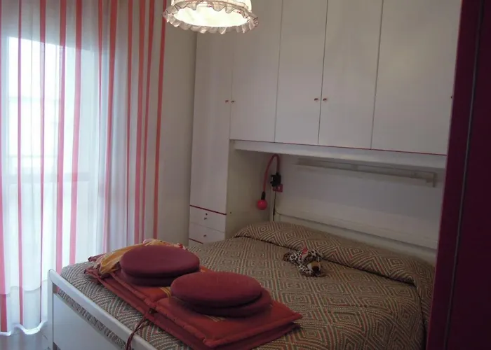 Modern Flat For 6 Guests With Swimming Pool 公寓