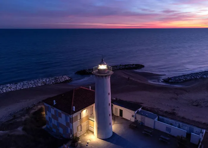 Modern Flat For 6 Guests With Swimming Pool * 比比翁